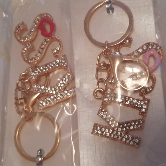 Keychain - Picture 4 of 4